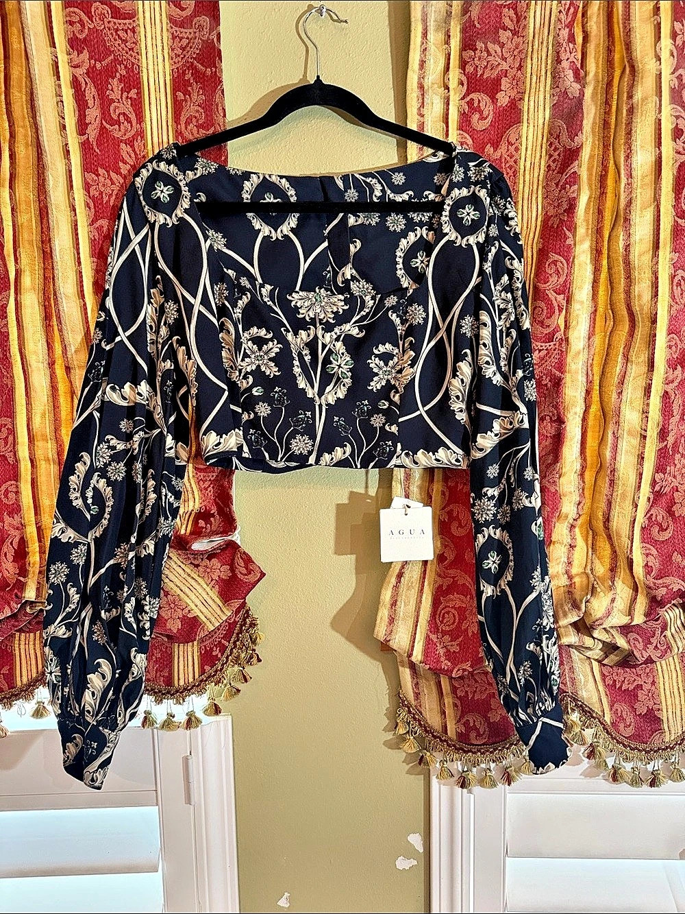 Agua by Agua Bendita Gema 14452 Floral Cropped Top in Blue & White Large NWT